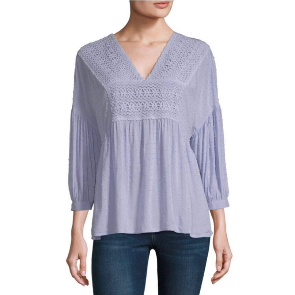 NWT a.n.a V-Neck 3/4 Sleeve Woven Blouse
